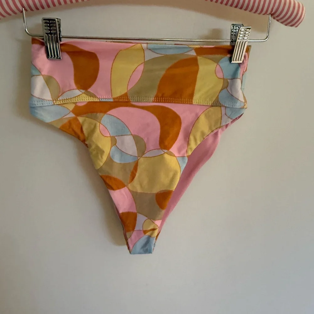 Beach Riot Multicolor Swim Bikini & Coverup - Picture 3 of 6
